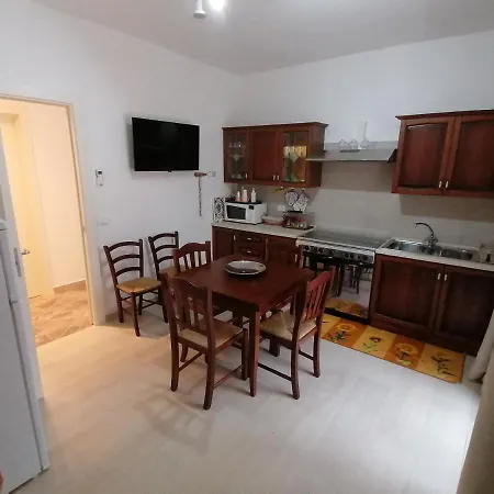 בית נופש Casa Diamante, A 50mt Dal Mare *